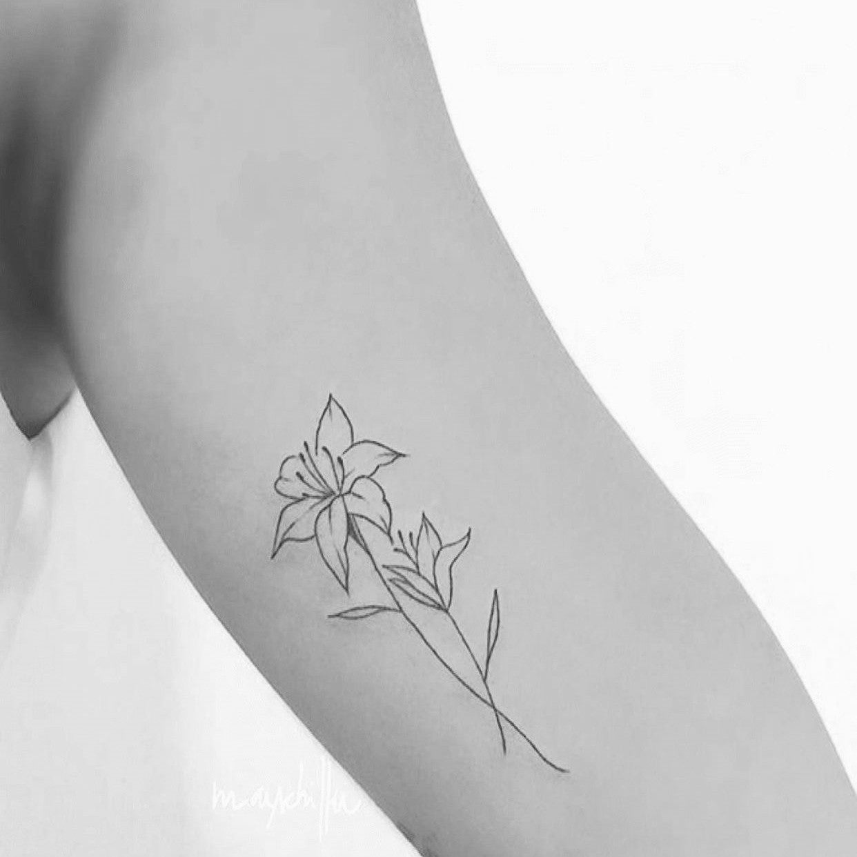 Narcissus flower tattoo meaning